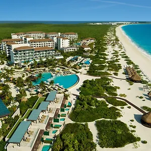 Resort Dreams Playa Mujeres Golf & Cancún