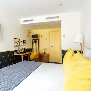Augustin - Astotel Hotel Parigi